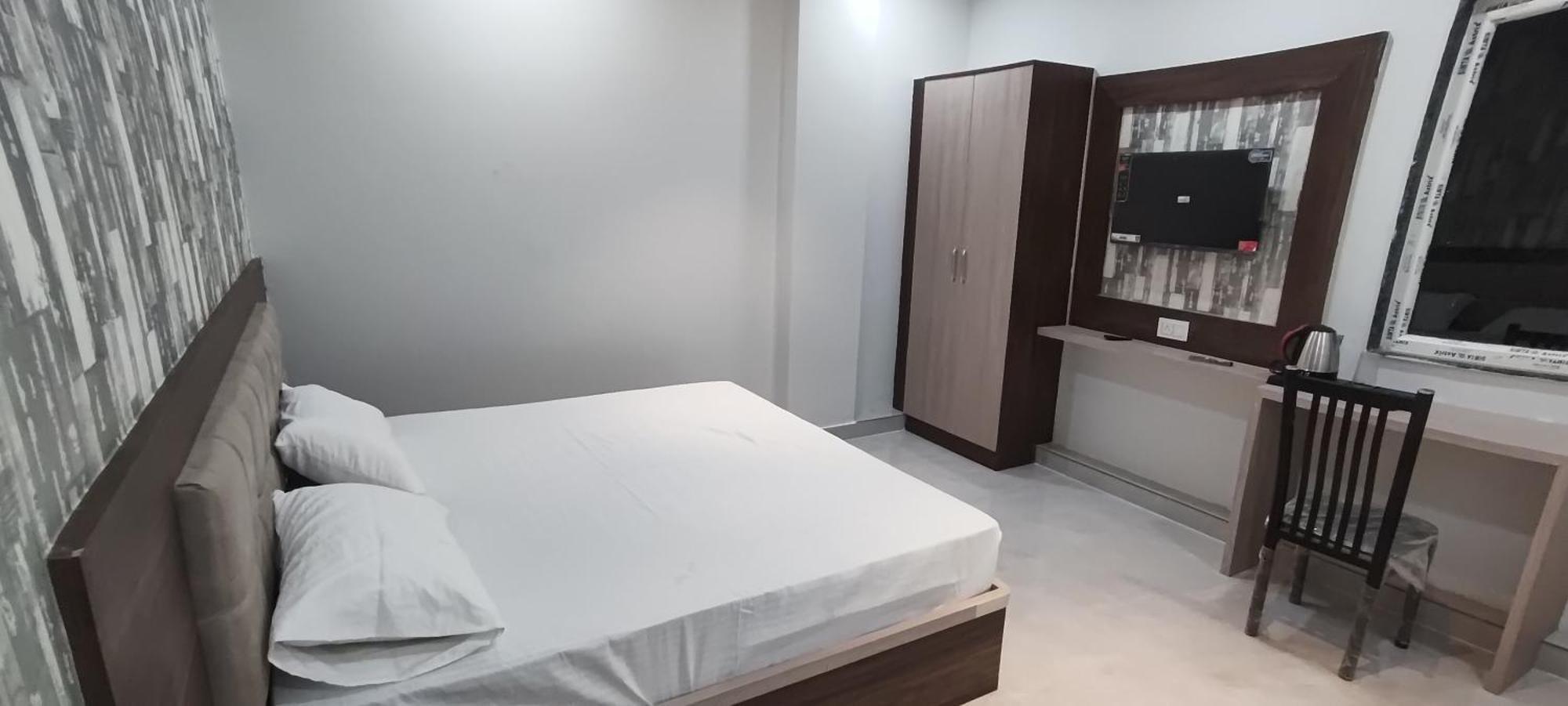 Hotel Shri Vishwanath