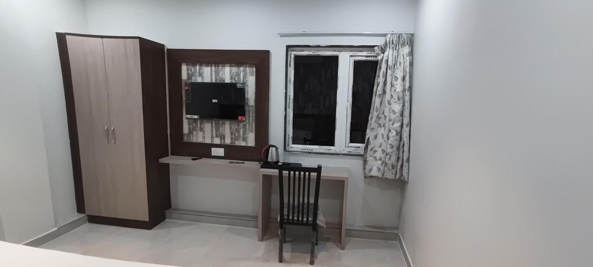 Hotel Shri Vishwanath 5*